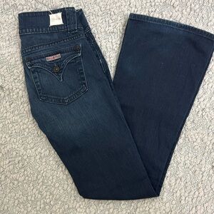 Hudson petite signature boot cut size 25
